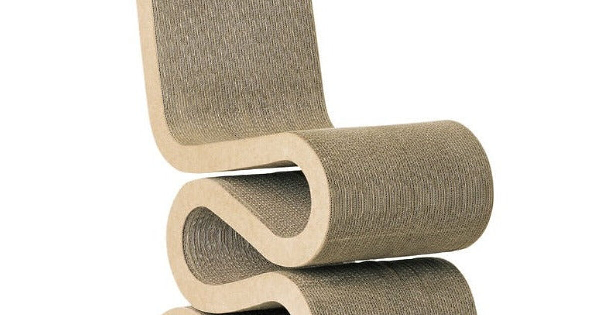 Inform — Wiggle Side Chair