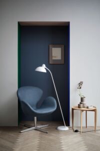 Craft Swan Chair D1