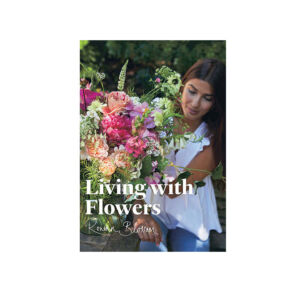 Li Vi Ng with FLOWERS